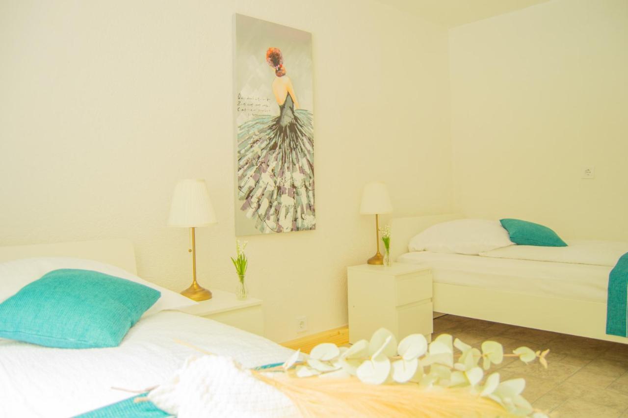 Wellnessoase Mitten In Der Wasserfallstadt Triberg 特里贝格 外观 照片